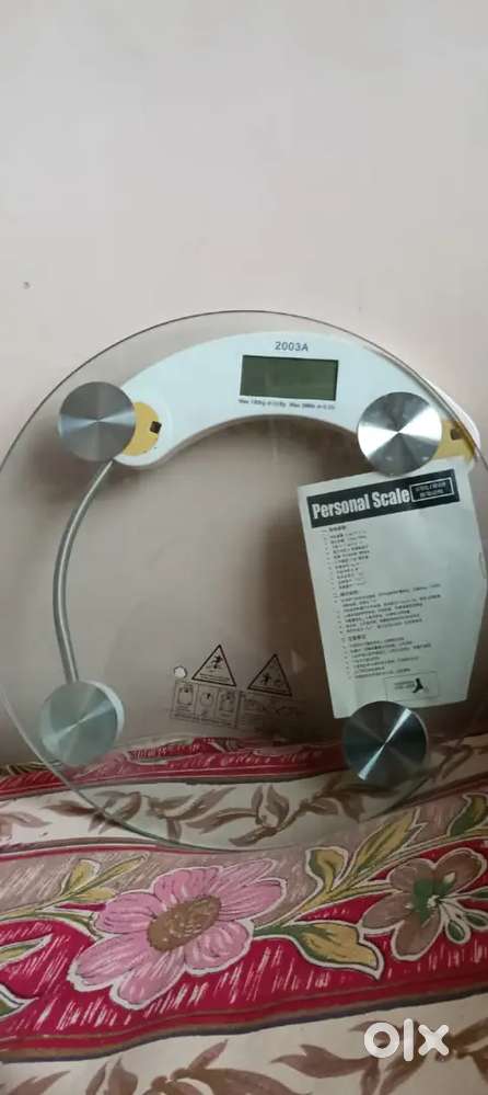 Glass weight scale