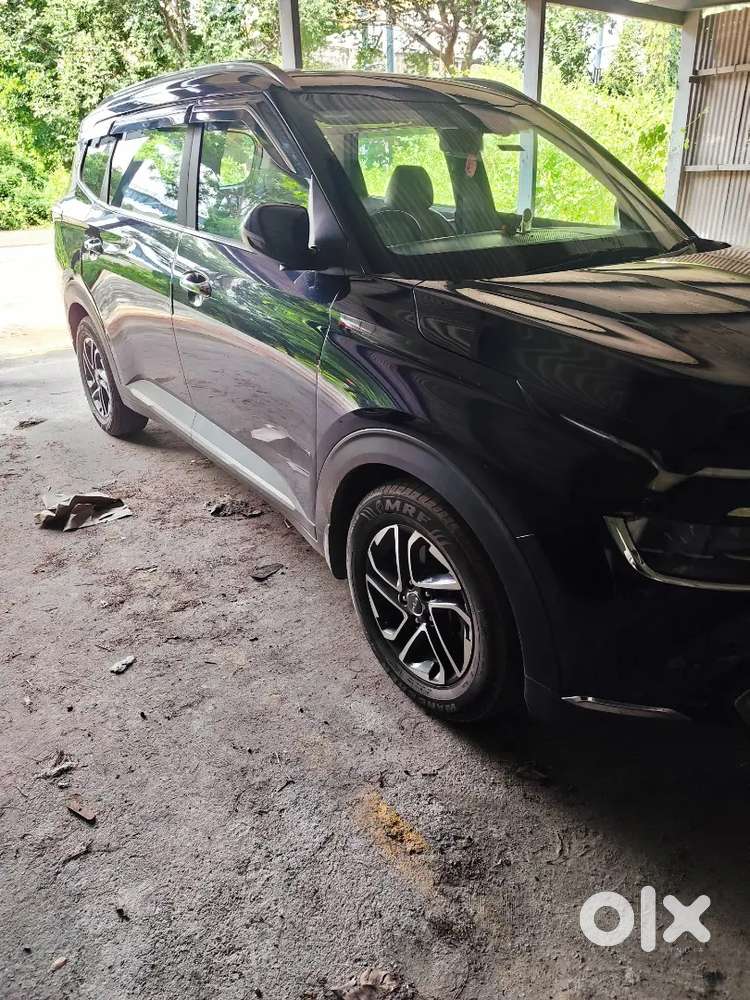 Kia Carens 2022 Diesel Well Maintained