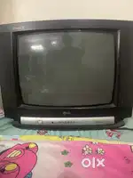 LG TV FULL WORKING CONDITION ANTIQE