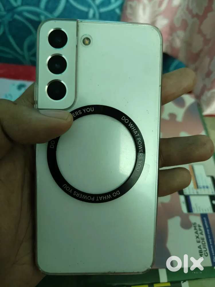 Samsung S22