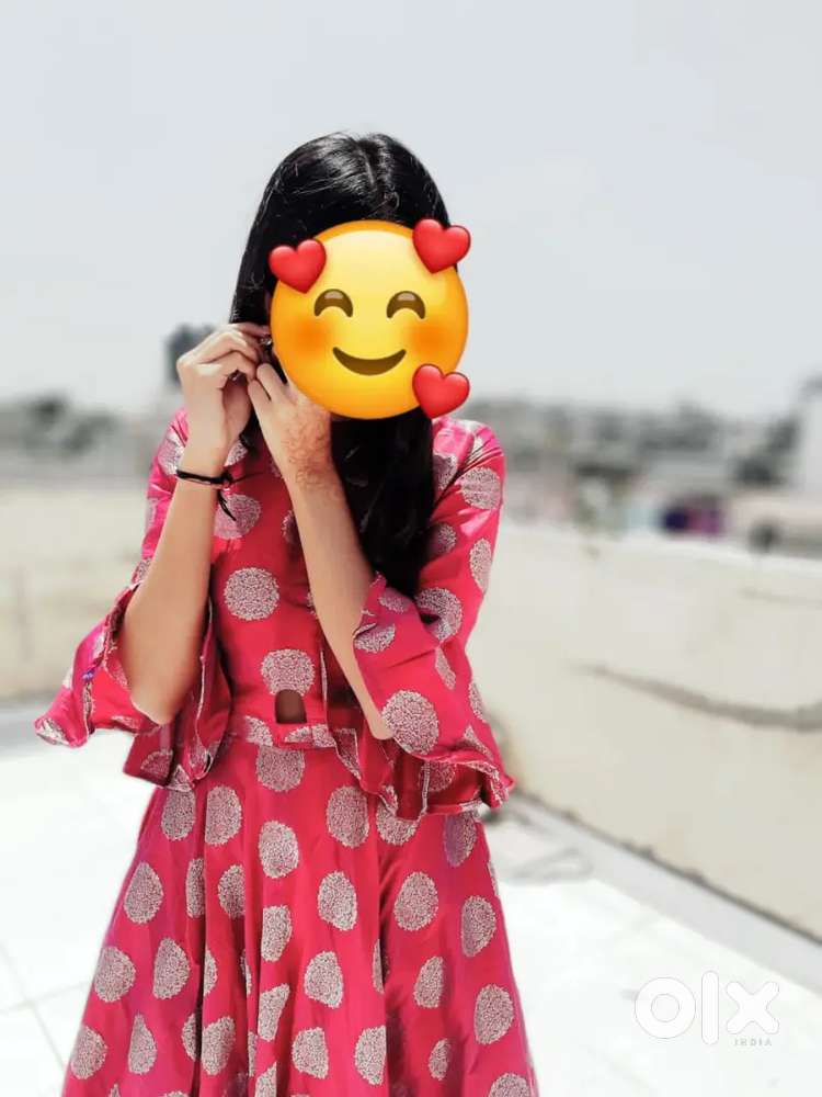 Trendy brand new gown