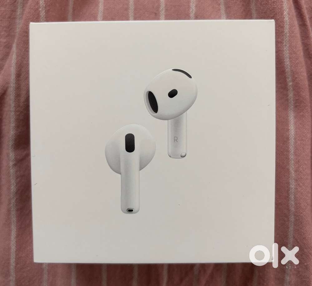 Apple AirPods 4 (with Active Noise Cancellation)