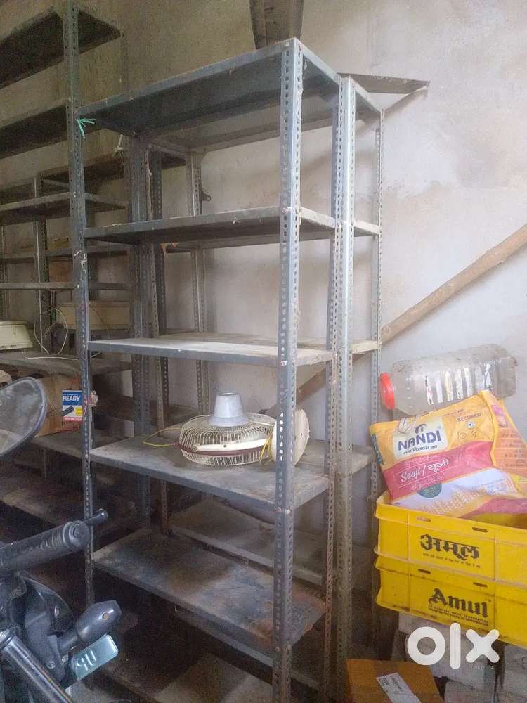 Rack available for sale in good condition for shop
