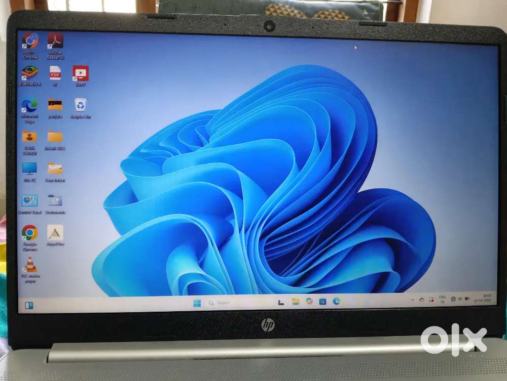 HP 15.6 inch Laptop PC 15-e2000 (2J4V9AV)