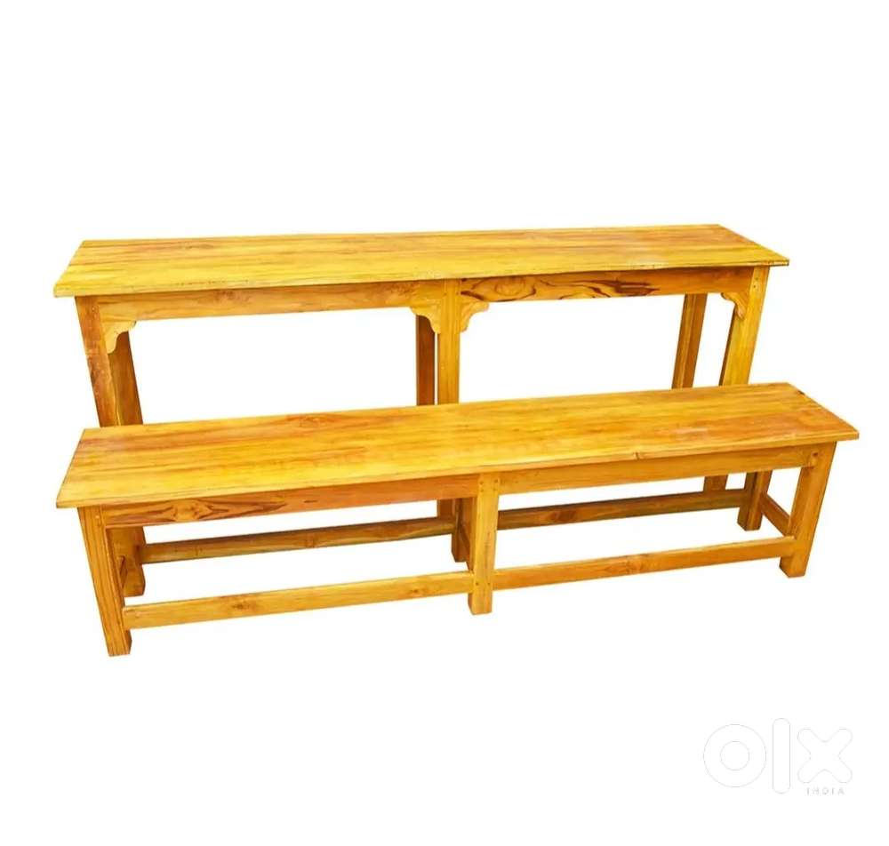 Student chairs/desks and benches/office chairs