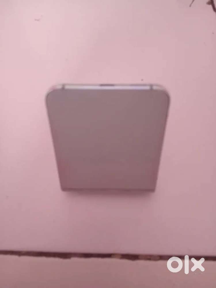 Samsung z flip 5 (8GB/256GB)