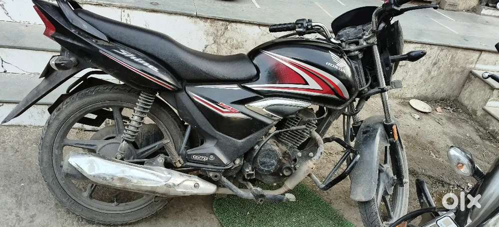 125 shine new condition