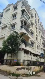 350 sq yards Apartment URGENT SALE G+4 Penthouse