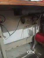 एक  1  सिलाई मशीन बेचनी है