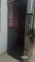 WHIRLPOOL REFRIGERATOR