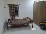 ROOM SHARING