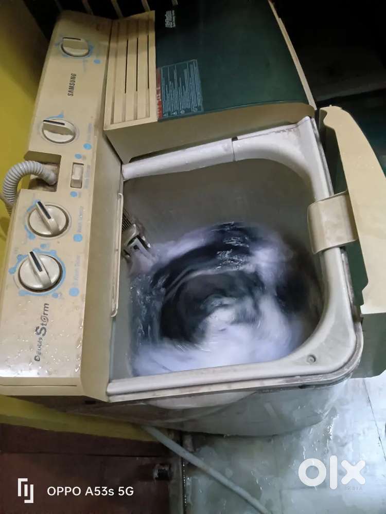 6.5 Kg Samsung Semi automatic washing machine