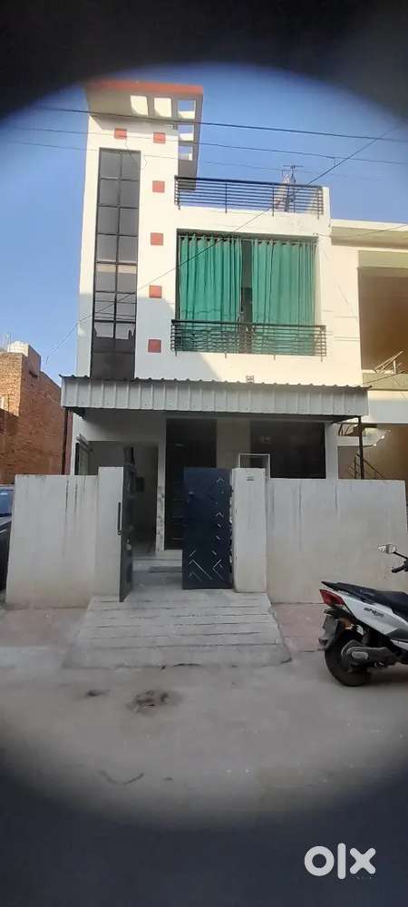 PLA house for sale in 60 gaj