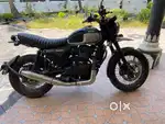 Yezdi scrambler with 6500 KM