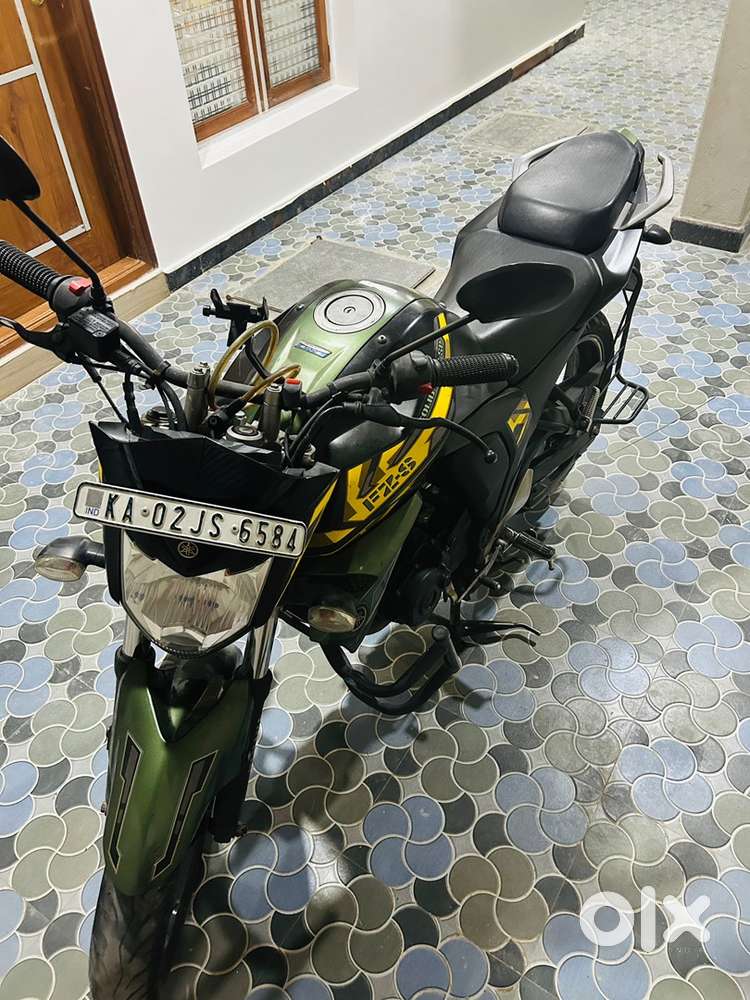 Yamaha FZ 2.0 – Military Green limited edition– Single Owner