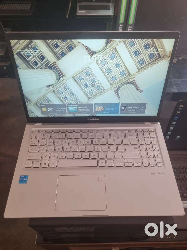 Asus 15inch Laptop i3 11th