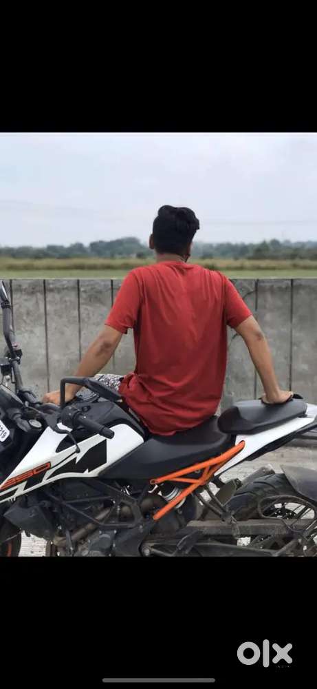 KTM Duke 250  Sports Bike  BS4  No ABS  Mint Condition  FI