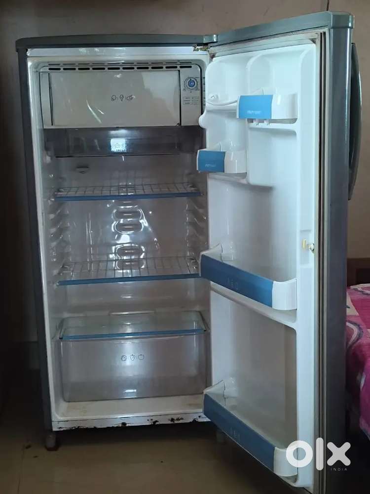 LG REFRIGERATOR
