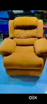 Recliner sofa