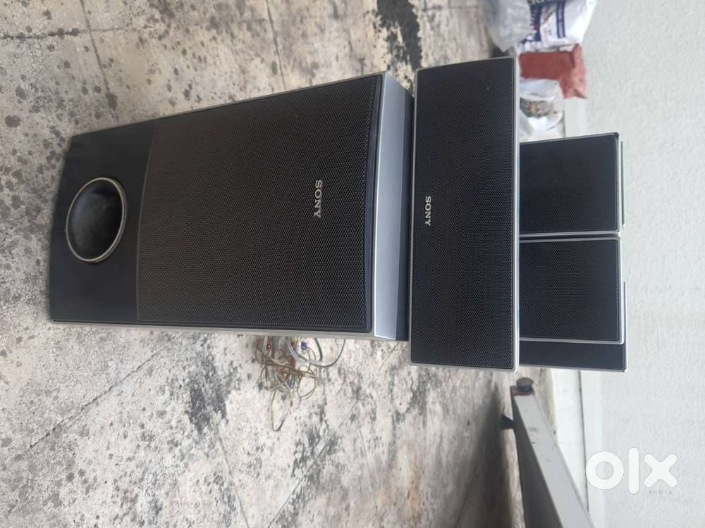 Sony Home Theater System, with complete set of speakers