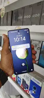 IQOO 13 16GB 512GB TITANIUM GREY COLOUR WARRENTY REMANING FULL BOX