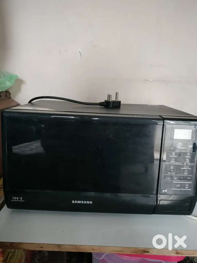 Microwave Oven