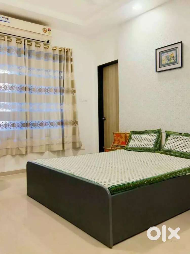 1room fully furnished avaiable for rent