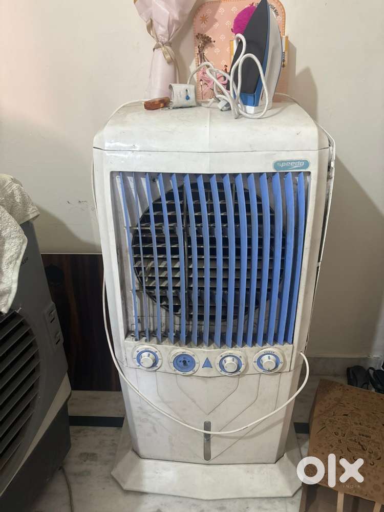 A plastic cooler