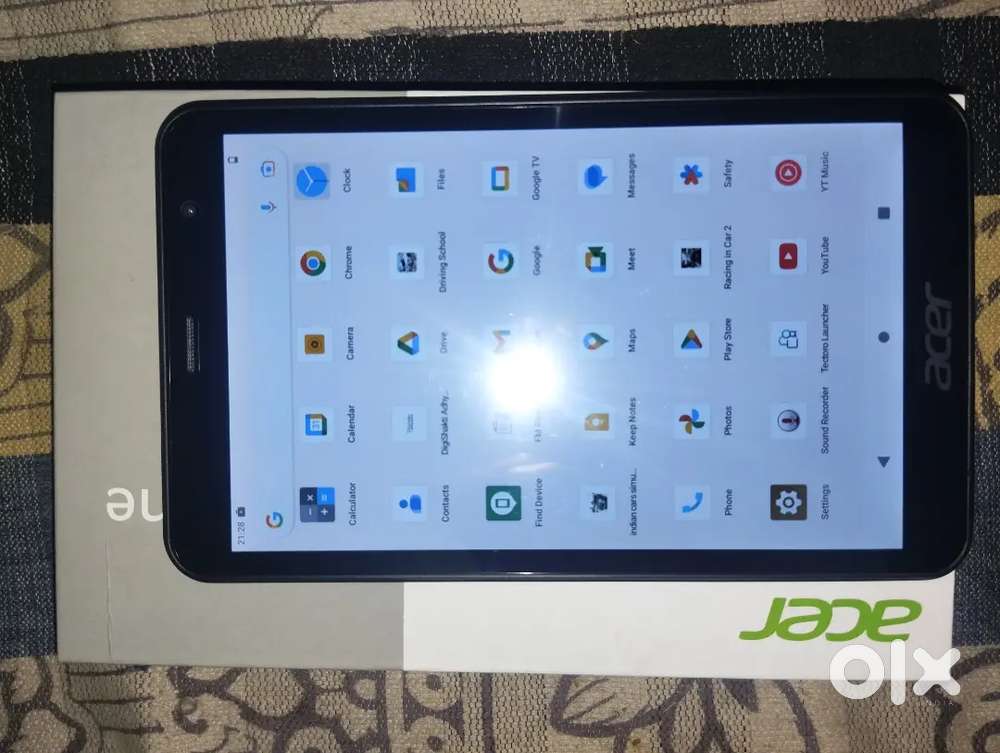 Acer one 8