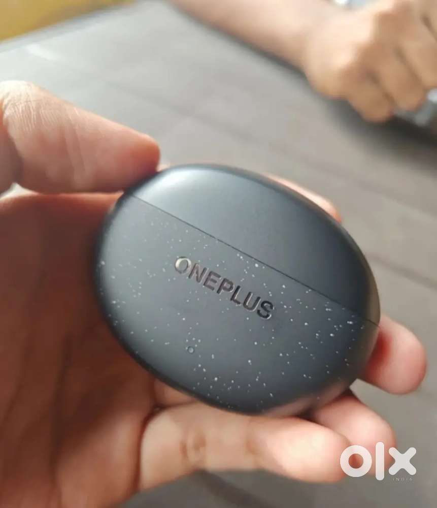 Oneplus nord 3pro buds and mi powerbank 20000
