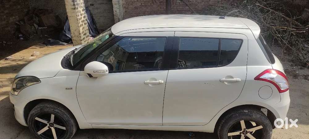 Maruti Suzuki Swift   2017