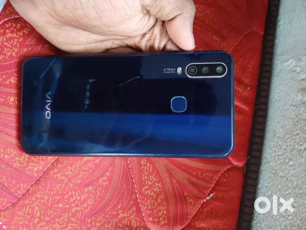 Vivo y12     4/64gb