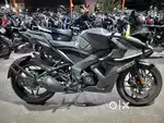 Aggresive looks of 2 eyes RS 200 year 2022