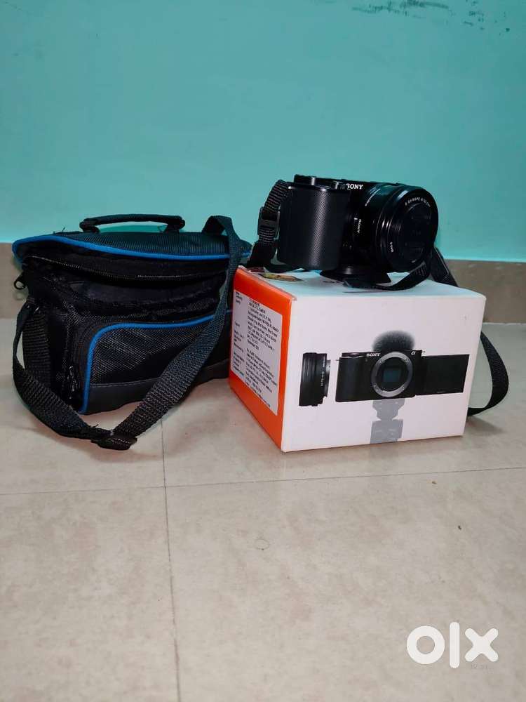 Sony Alpha ZV-E10 24.2 MP, Mirrorless Camera with 16-50mm Lens (Black)