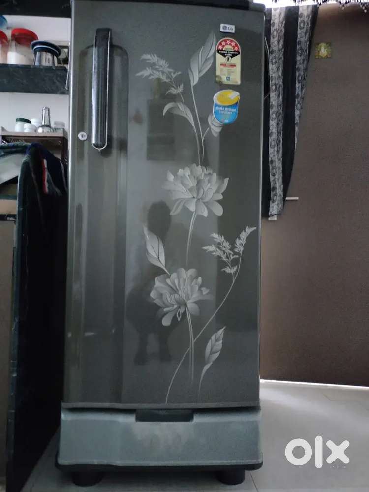 LG refrigerator
