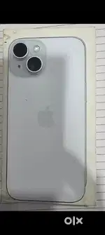iPhone 15 selling