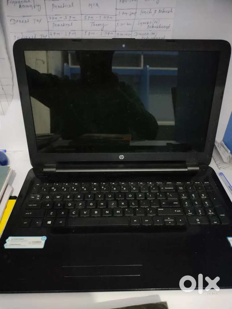 Hp laptop only 4 yrs , very less use like new condition,