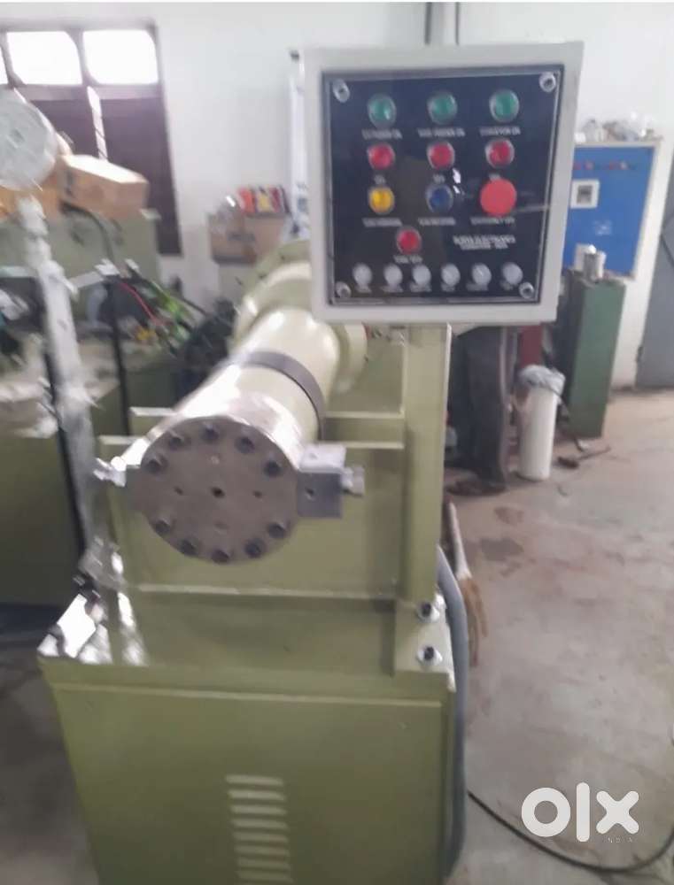 Welding electrode manufacturing machine