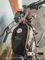 कम्पलीट इंजन वर्क हुआ है कम्पनी से ही कराया है टायर बेट्री कलर नया है
