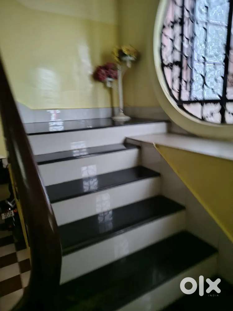 2 BHK fully Furnish room with AC,BED,GYSER, AQUAGUARD