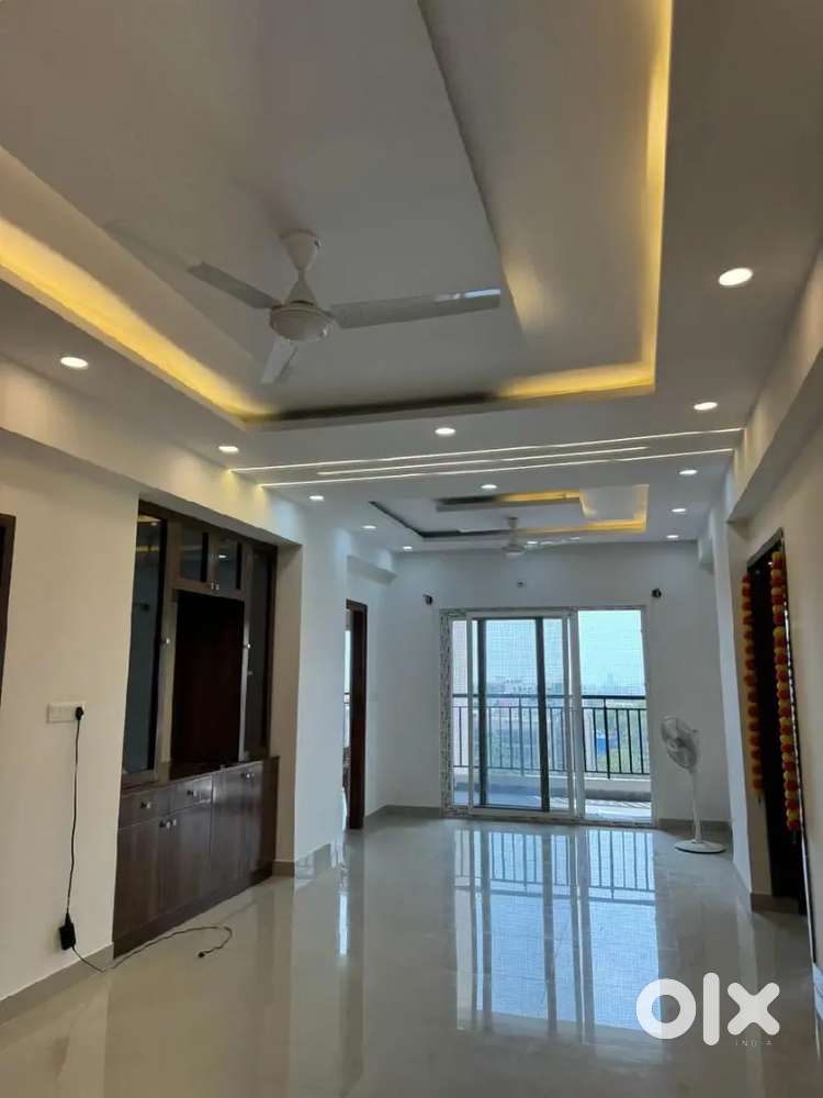 3bhk East-facing Manthri Residency