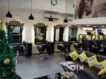 Job salon nd spa only girls