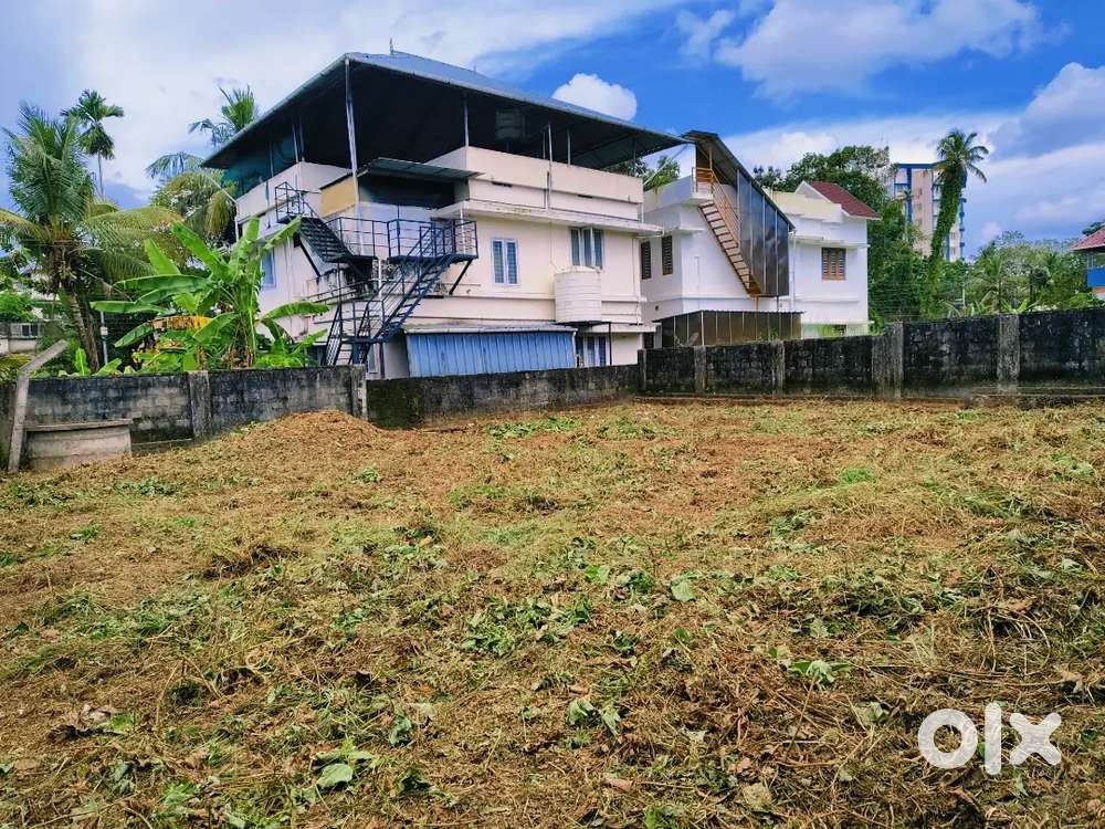 6 cnt plot Kakkanad civil station nr 9.50 pr cnt Negotiable