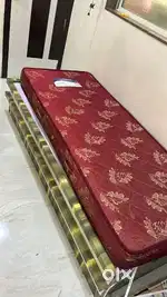 Single bed with storage compartment