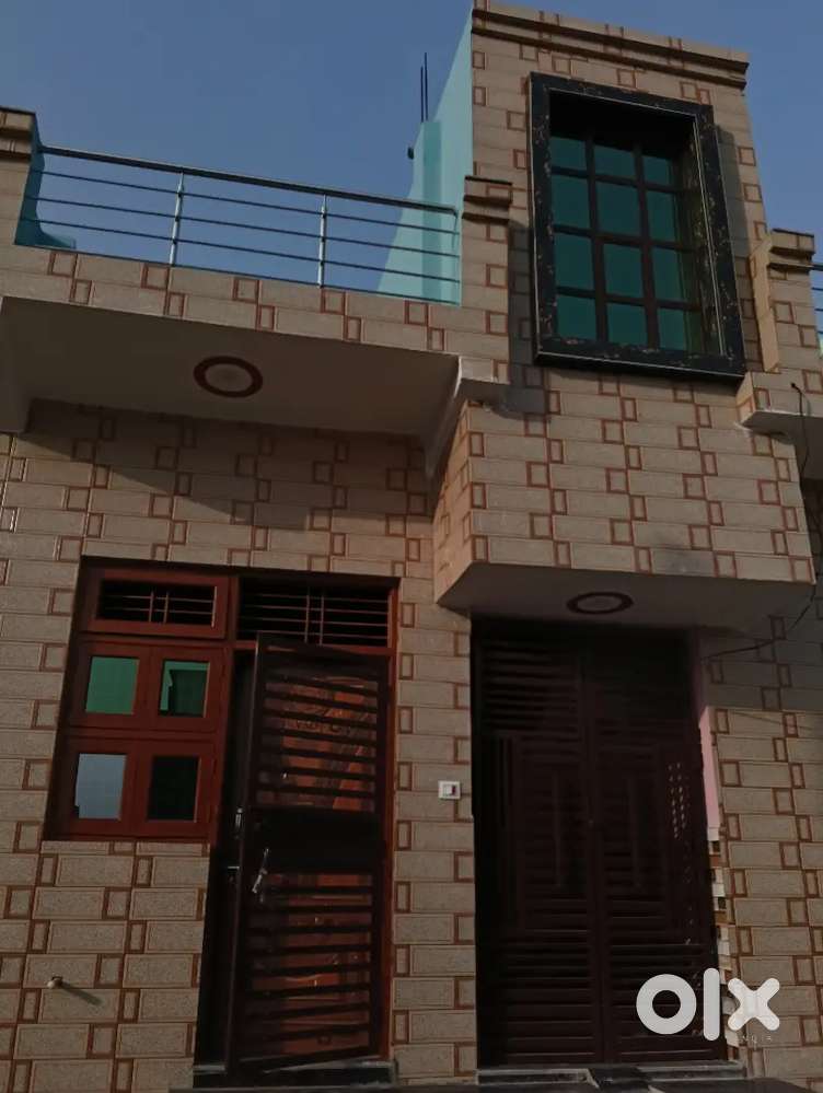 Lal kuan ghaziabad ke pass 50 gaj me bna kr de rhe independent house.