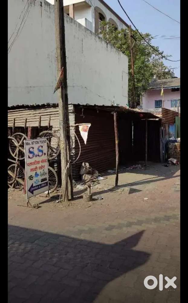 PLOTS SELL 3 SIDE ROAD CORNER