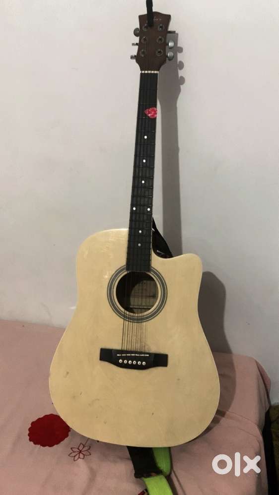 Selling my good condition guitar