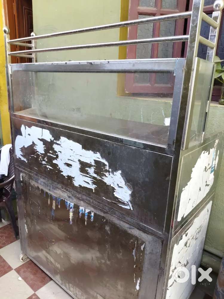 Tiffin stall vandi