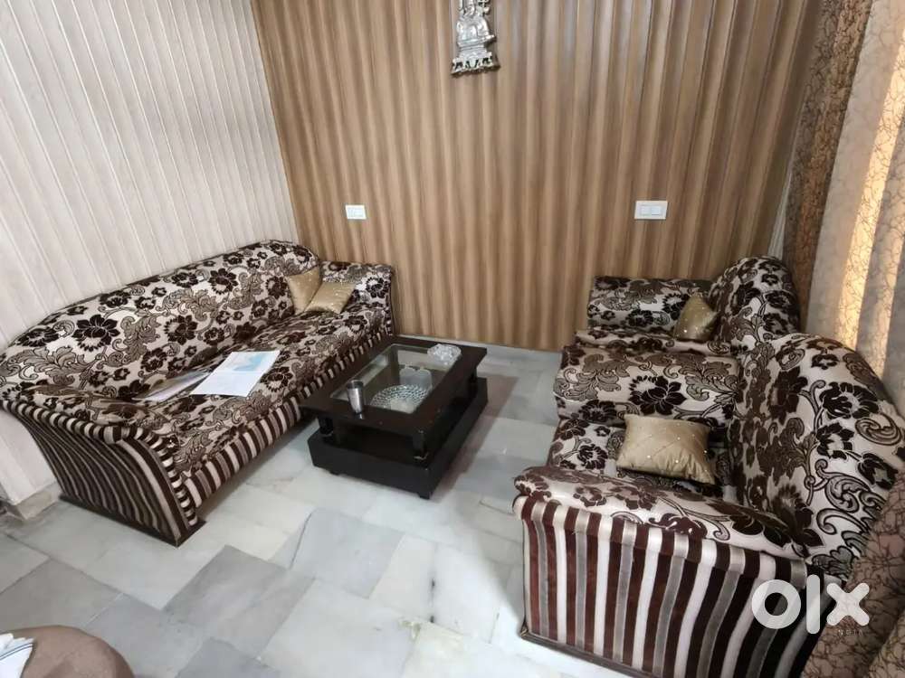 Sofa set (3+2)