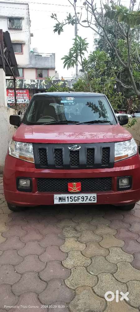 Mahindra TUV 300 T4+  June 2018